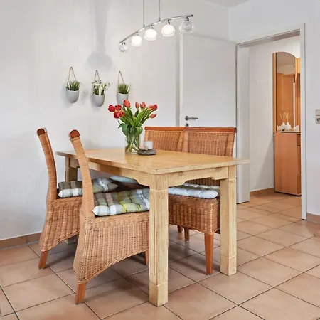 Apartamento Fewoinsahlenburg *